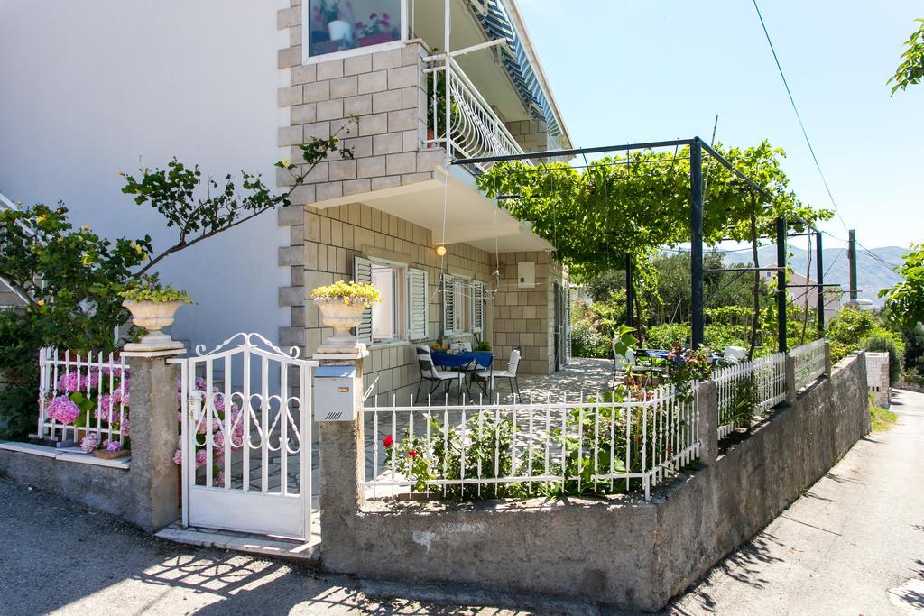 Apartments Olive Mlini Szoba fotó