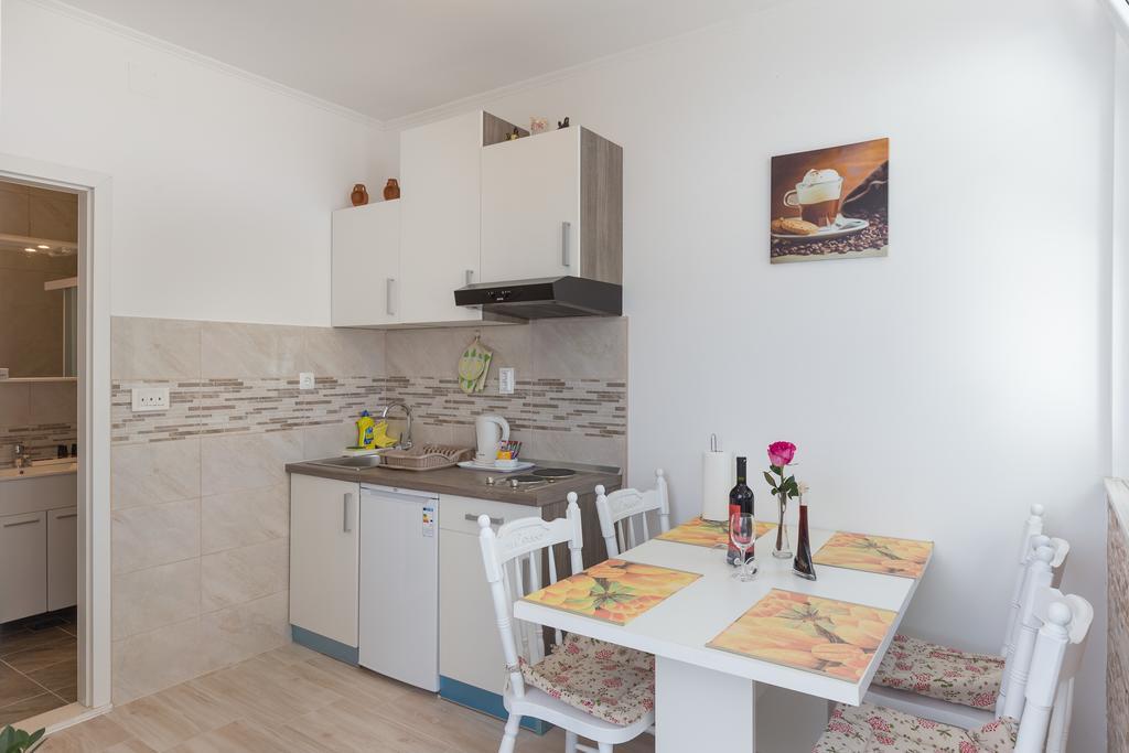 Apartments Olive Mlini Kültér fotó