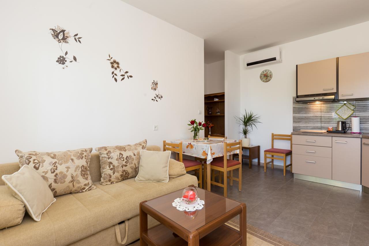 Apartments Olive Mlini Kültér fotó